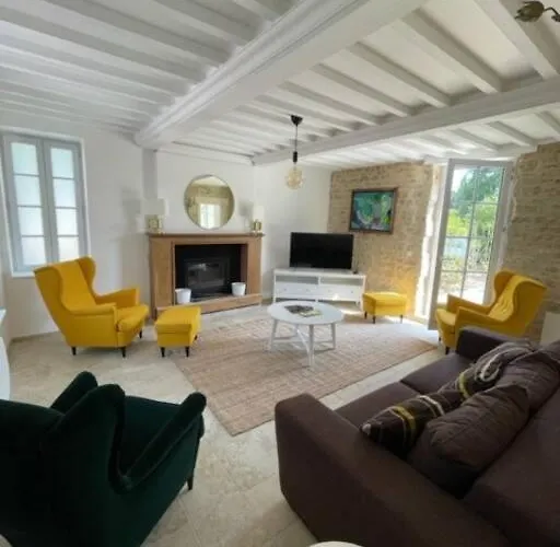 Holiday home Le Clos De