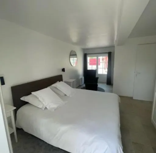 Le Clos De Holiday home